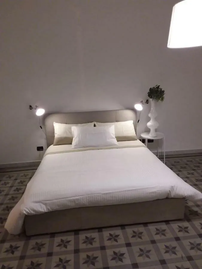 Maison Flores باري شقة